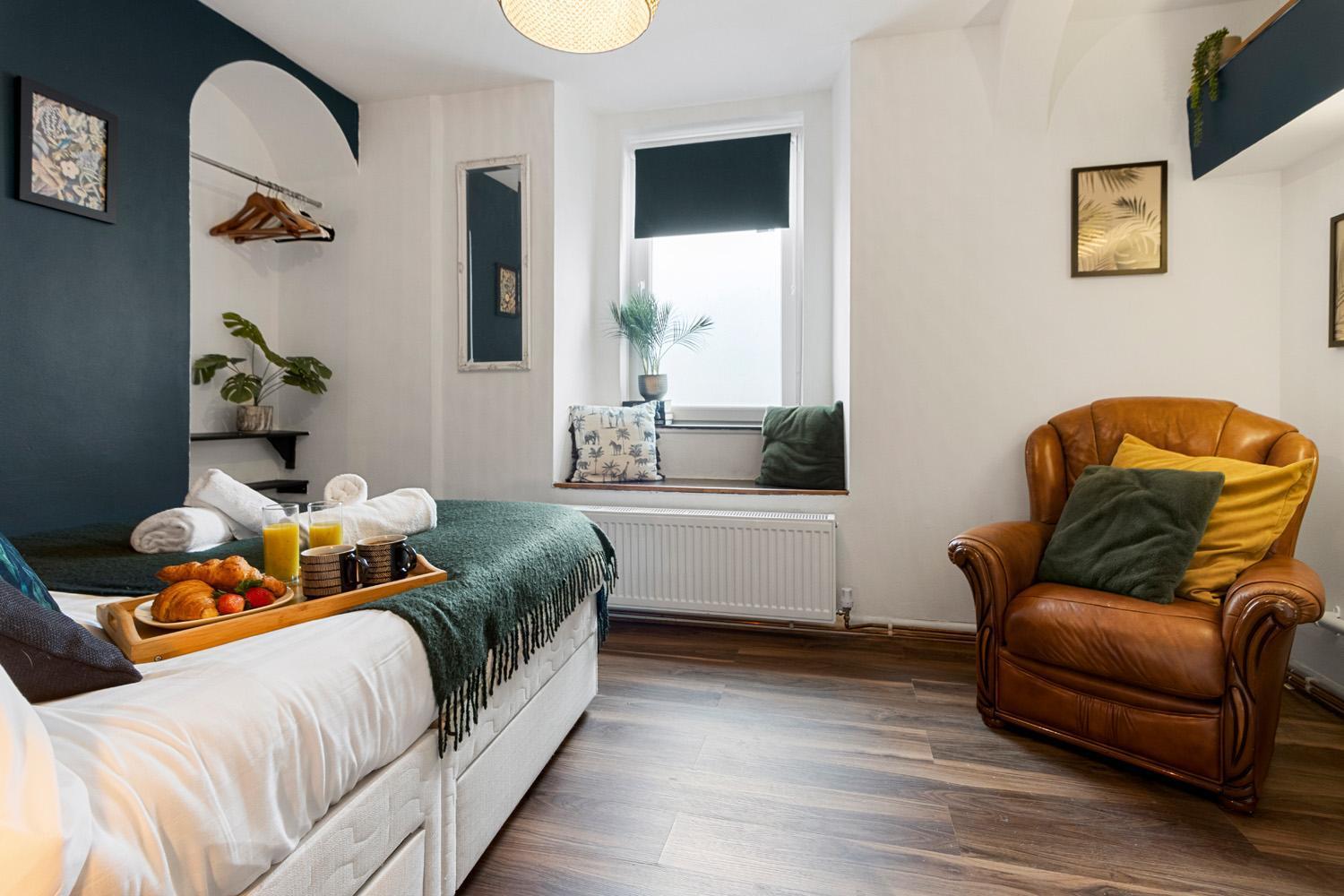 Stylish 2 Bed Apartment Near Beach, Parking, Wifi, Netflix Teignmouth Kültér fotó