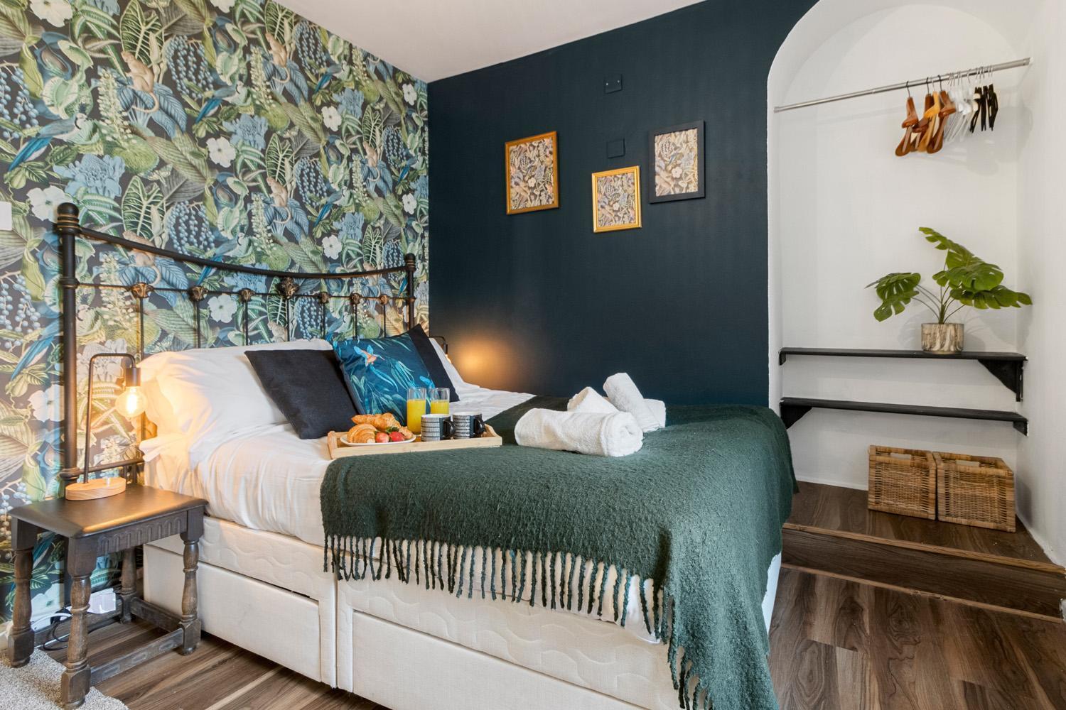 Stylish 2 Bed Apartment Near Beach, Parking, Wifi, Netflix Teignmouth Kültér fotó