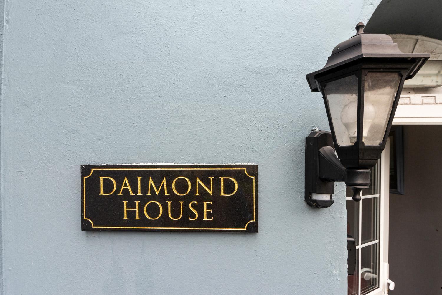 Stylish 2 Bed Apartment Near Beach, Parking, Wifi, Netflix Teignmouth Kültér fotó