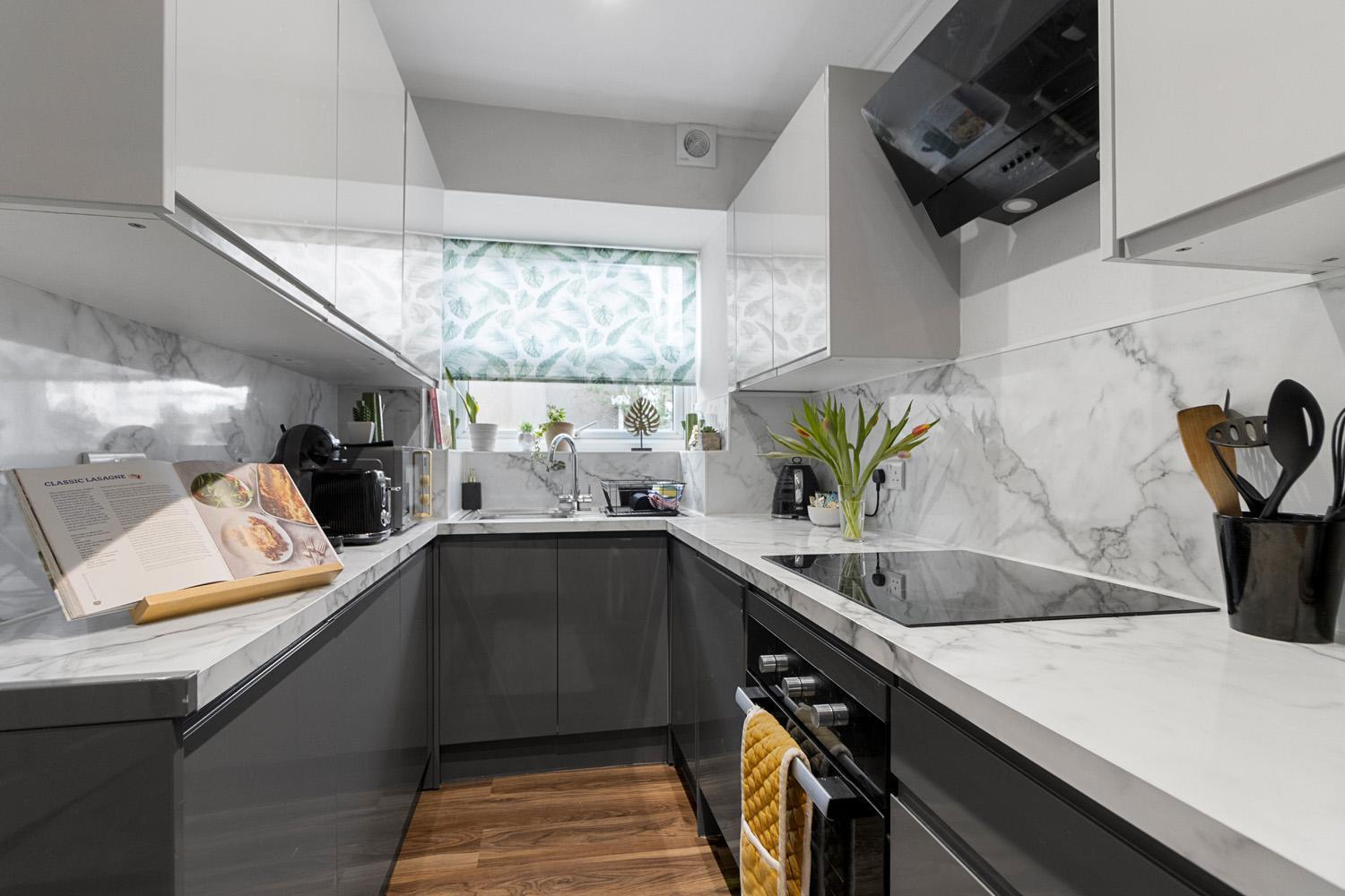 Stylish 2 Bed Apartment Near Beach, Parking, Wifi, Netflix Teignmouth Kültér fotó